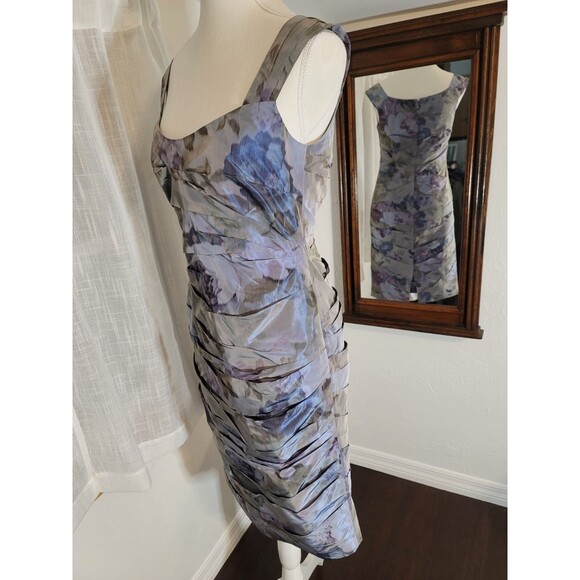 Peruvian Connection Cocktail Dress  Size 4  Gray/Lavender  Sleek Figure-Skimming - Picture 6 of 12